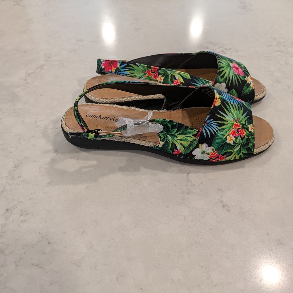 Comfortview Women's Size 9.5 Floral Sandals - Black Pink and Green
